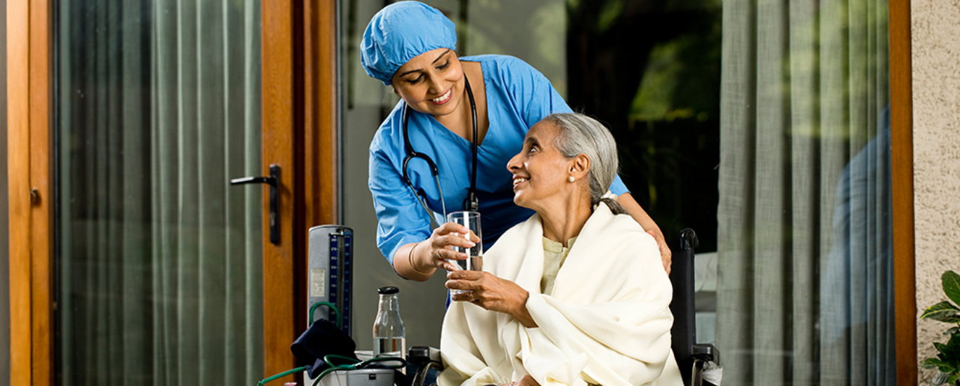 Attendant at home in Noida 24/7/12 Senior & Post-Surgical Care