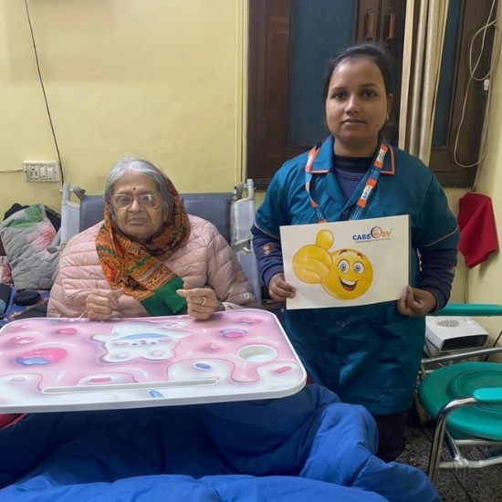 Book Caretaker at Home in Delhi - Male & Female Patient Care 24*7